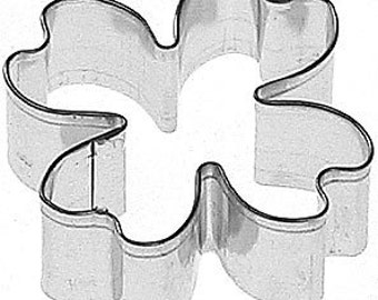 Dogwood Blossom cookie cutter, Easter Cookie Cutter, Flower cookie cutter, Dogwood cookie cutter,