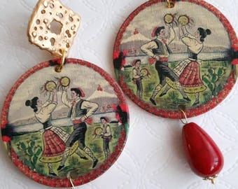 Sicilian earrings with ceramic and brass drops