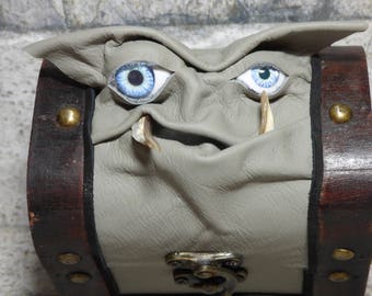Mimic Monster Trinket Storage Stash Dice Box Dungeons And Dragons Magic The Gathering Desk Organizer Dice RPG Gray Leather 252