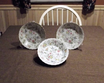 Sadek, Andrea *-* CORONA *-* Coupe Soup Bowls, Set of 3 or Individual