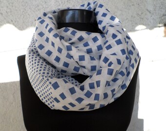 Infinity Scarf, Geometric pattern scarf, Blue and white scarf, cotton scarf, Loop scarf, Valentine's, Gift Ideas