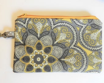 Notions Pouch, Yellow/Grey Flower Pattern, Knitting notion pouch, crochet notion pouch