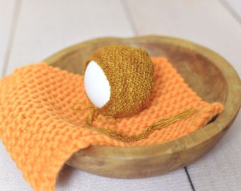 newborn bonnet/mini knit basket stuffer