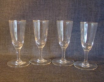Set of 4 Vintage Cordial or Apertif Glasses, Fluted Liqueur Glasses, Cordial Glasses