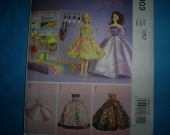 McCalls 6903 Barbie Clothes.
