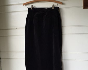 Vintage black velvet pencil skirt