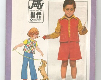 8217 Simplicity Sewing Pattern Girls Vest Gauchos Pants Size 6 Vintage 1970s