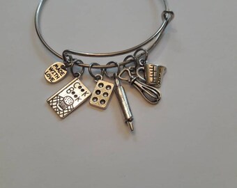 Bakers Charm Bracelet // Gift for a Baker // Pastry Chef Bracelet // Great Gift for the Baker in Your life .