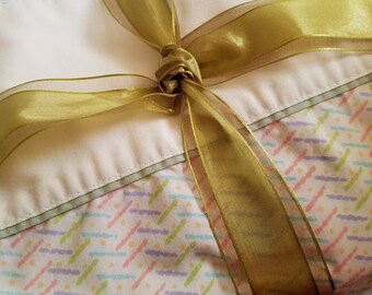 Twin Sheet Set - Flat + Fitted + Pillowcase - vintage, yet modern.