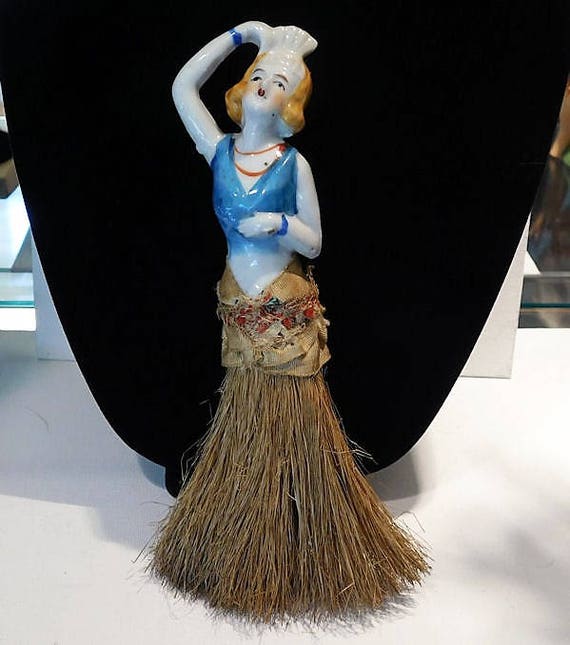Porcelain Half Doll / Art Deco / Whisk Broom