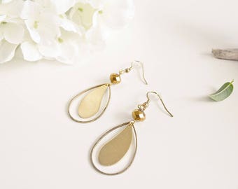 "Anushka Brown" Golden brass earrings