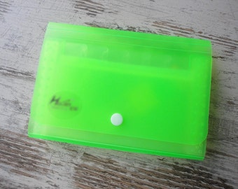 Accordion folder small green