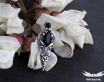 Gothic Bindi with Black Swarovski Crystals - Gothic Headpiece - Wiccan Jewelry