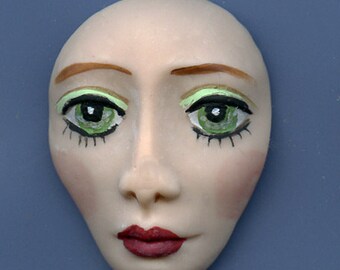 Polymer Face Medium Green Eyed Detailed Un Drilled GED 1