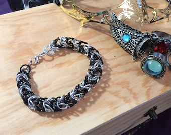 Chainmaille bracelet