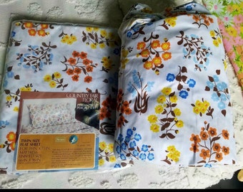 Twin Flat and fitted sheets NOS
