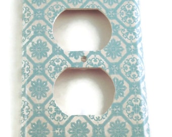 Switchplate Light Switch Cover Outlet in Royal Family (256O)