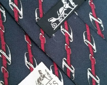 100% silk Authentic Vintage mens Hermès equestrian neck tie / high end mens fashion / deep navy blue with red accents / Excellent condition