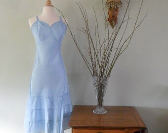 Swanky 1940s Full Slip in Baby Blue | Size 36