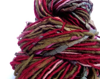 Hand Spun Art Yarn. Knitting Crochet Weaving Wool Fibre