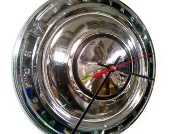 1961 - 1963 Pontiac Tempest Hubcap Clock - 1962 Classic Car Hub Cap Wall Decor - Mens Gift