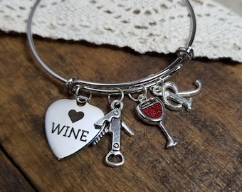 Wine lover gift, Wine charm bracelet Personalized Gift for wine lover, wino gift, wine glass bracelet, I love wine jewelry, wine charm