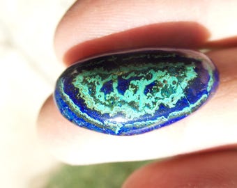 Beautiful bright finished 20 ct Azurite cabochon!