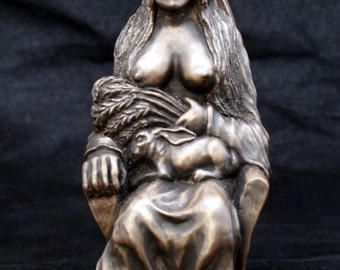 Earth Mother Goddess statue - Pagan goddess of fertility, life and power.