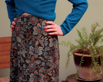 1970's Vintage Light Corduroy Floral Skirt