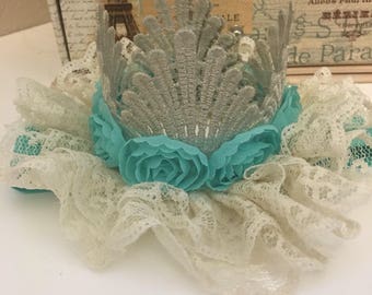 Baby birthday crown / photo shoot prop / birthday headband / lace crown
