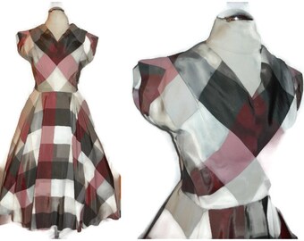 Vintage 1950s Dress Red Gray Plaid Rayon Taffeta Circle Skirt Day Dress Dance Dress Rockabilly USA Sock Hop XS S waist to 24 in