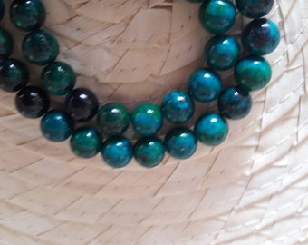 Chrysocolla Thread of balls. Semiprecious Stone