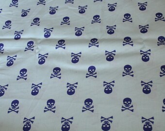 Coupon turquoise 50x65cm death's head