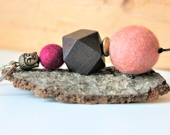 Key chain Yoga Buddha with felt and wood beads