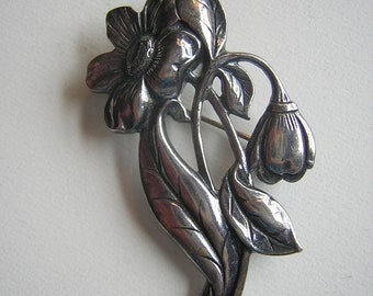 Vintage Floral Pin Art Nouveau Vintage STERLING SILVER