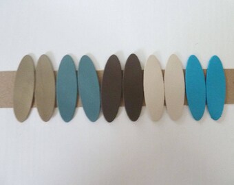 10 petals, oval end leather, 5.5 cm x 1.7 cm, for creation