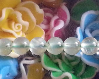 1 Pearl, prehnite 6mm diameter, hole 1 mm