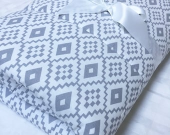 Padded Baby Playmat, Floor Blanket, Baby Floor Mat, Gray Playmat, Baby Quilt, Geometric Mat, Monogrammed Playmat, Crib Bedding, Activity Mat