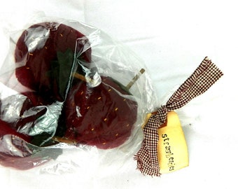 Set of 3 Fabric Handmade Strawberries in Clear Bag With Stamped Tag and Gingham Tie