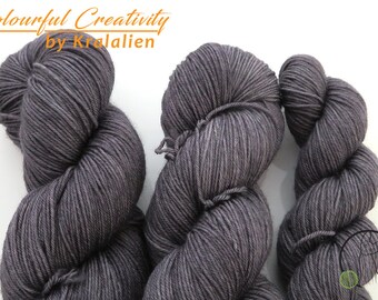 Pre-order: Stealing Thunder - Colourful Smooth Sock