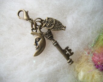 Zipper Charm Owl Key Zipper Pull, Zipper Gripper Personalize Stocking Stuffer, Antique Bronze Charms