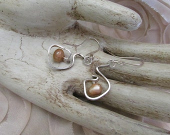 Champagne freshwater pearl dangle earrings