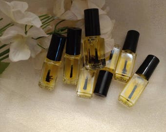 Nail Oil~Nails~Jojoba Oil~Scented Nail Oil~Fingernail Growth~Nail Health~Nail Nourishment~Fragranced Oil~Nail Care~Cuticle Oil~