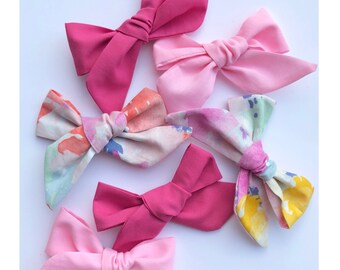 Mia Pink Pinwheel Bow//Pink//Nylon//Pigtail