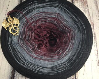 Dragon Gradient Yarn Cake
