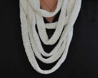 Stricklieselkette yarn white