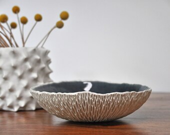 Large Gray Geode Bowl - Ceramic Serving Bowl, White Ceramic Bowl,Porcelain Bowl, Handmade Ceramic bowl, Pottery Bowl