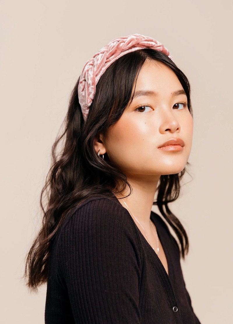 The 15 Best Headbands For Every Hairstyle (and Hair Type!)