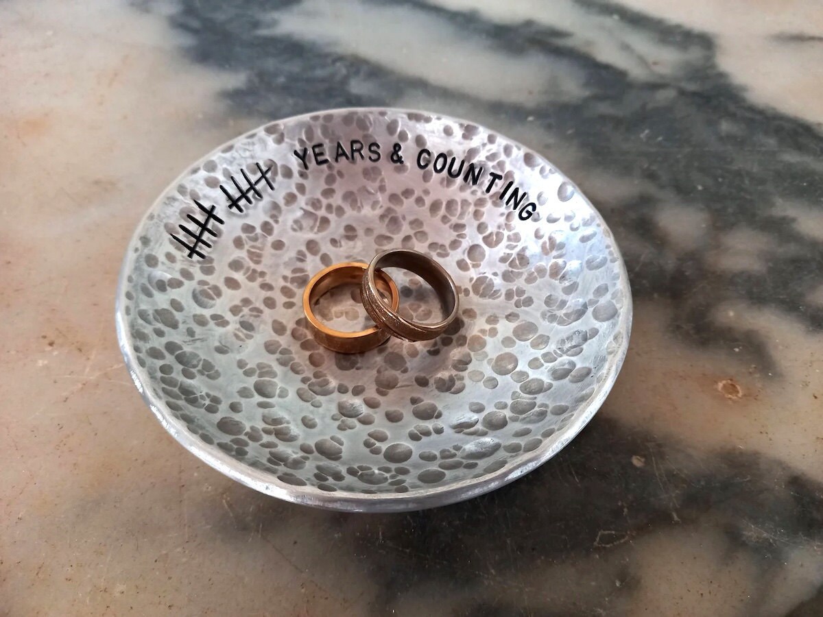 Best 10 year anniversary gift ideas Best 10 year anniversary gift ideas
