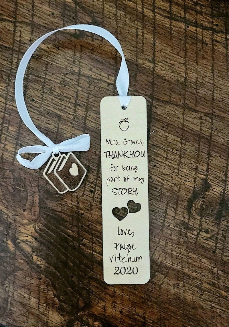 Personalized teacher bookmark from Etsy